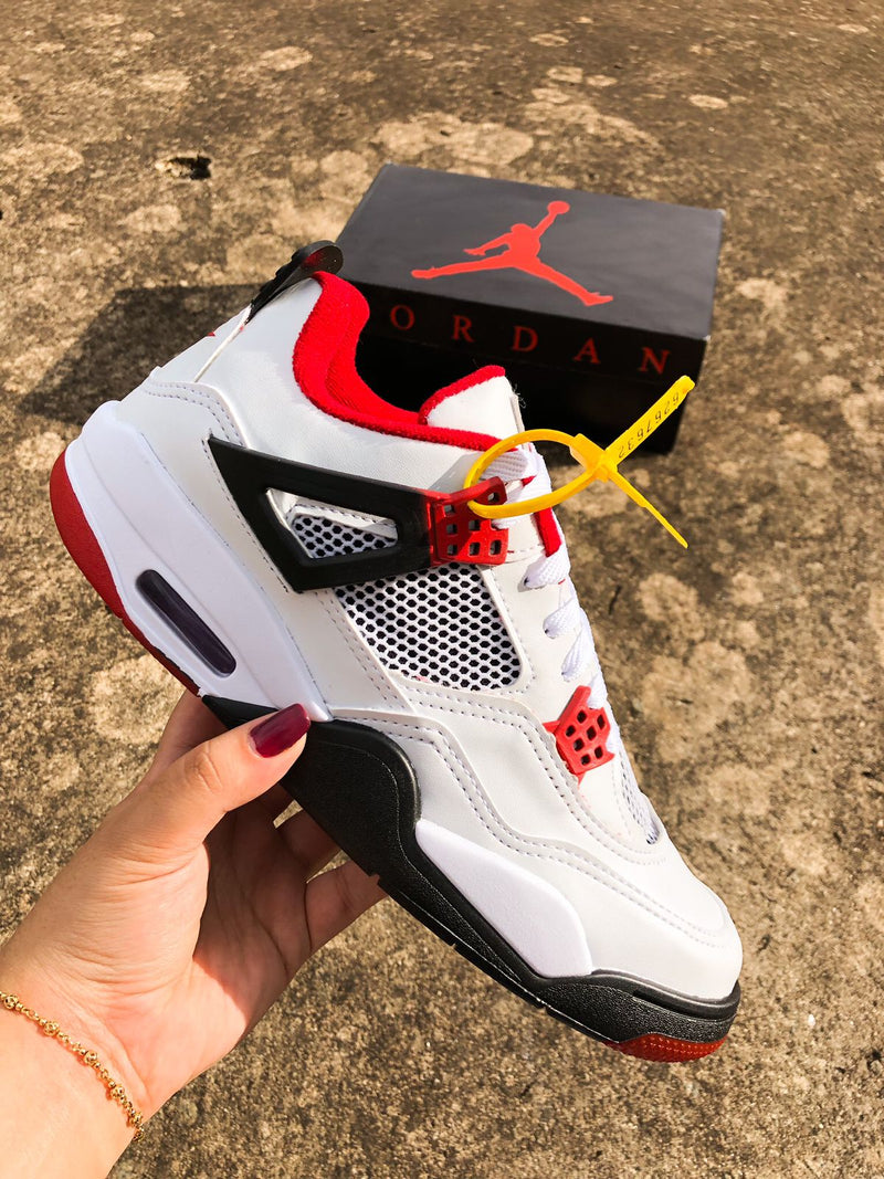 Air Jordan 4 - Fire Red
