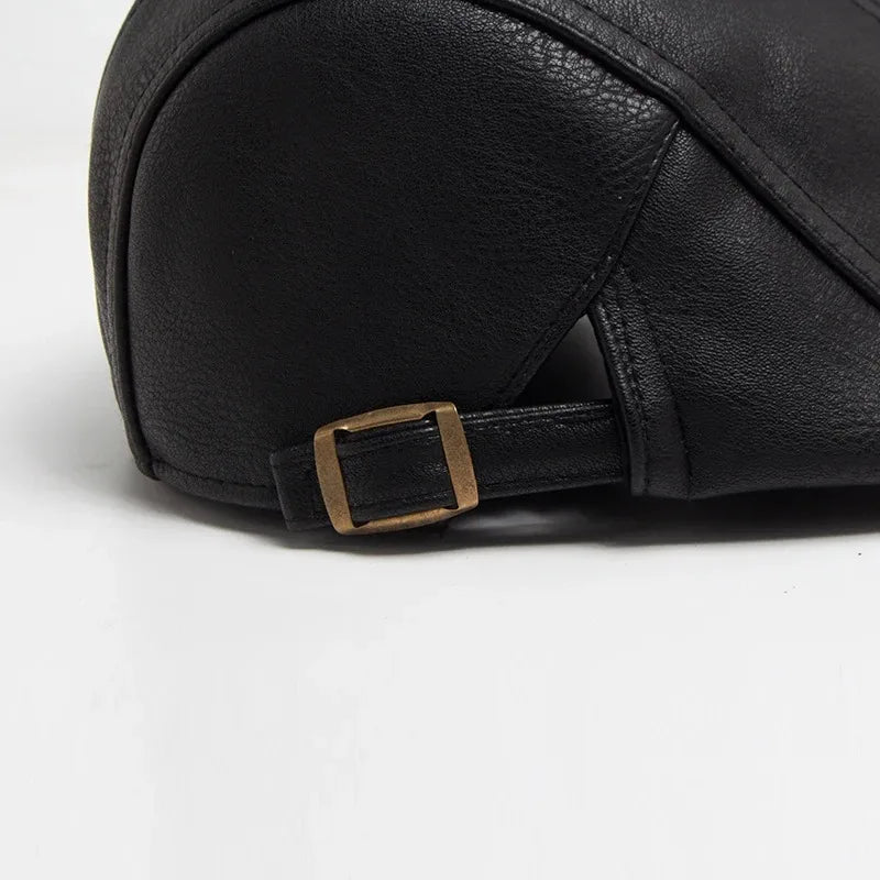 Boina Masculina de Couro British Romenzi RZ271