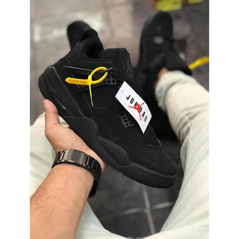 Air Jordan 4 - Black Cat Preto